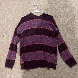 Gently warn baggy American Eagle sweater in a size XS